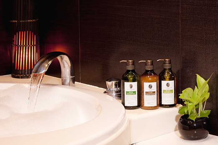 Dhcアメニティ オリーブゴールドシリーズ ホテルアメニティ ホテル用品の販売 Dhc業務用のスキンケア ボディケア ヘアケア シャンプー ボディーソープ